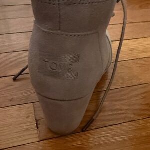 TOMS Suede Lace-Up Ankle Booties